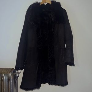 BLACK SHEARLING FUR COAT